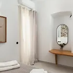 Istion Luxury Андрос