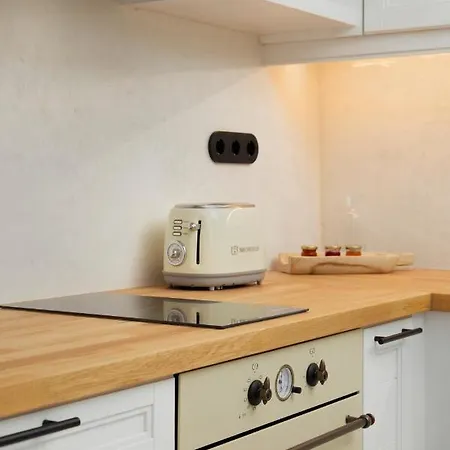 Istion Luxury Apartman Ándros