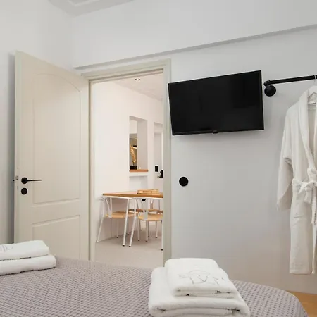 Istion Luxury Apartman Ándros